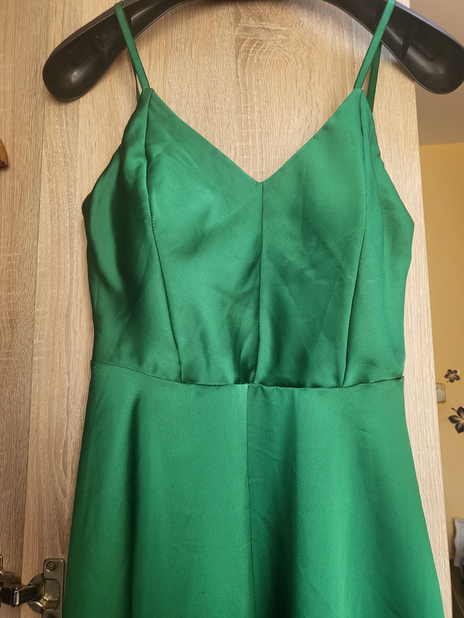 Rochie verde,  stare buna