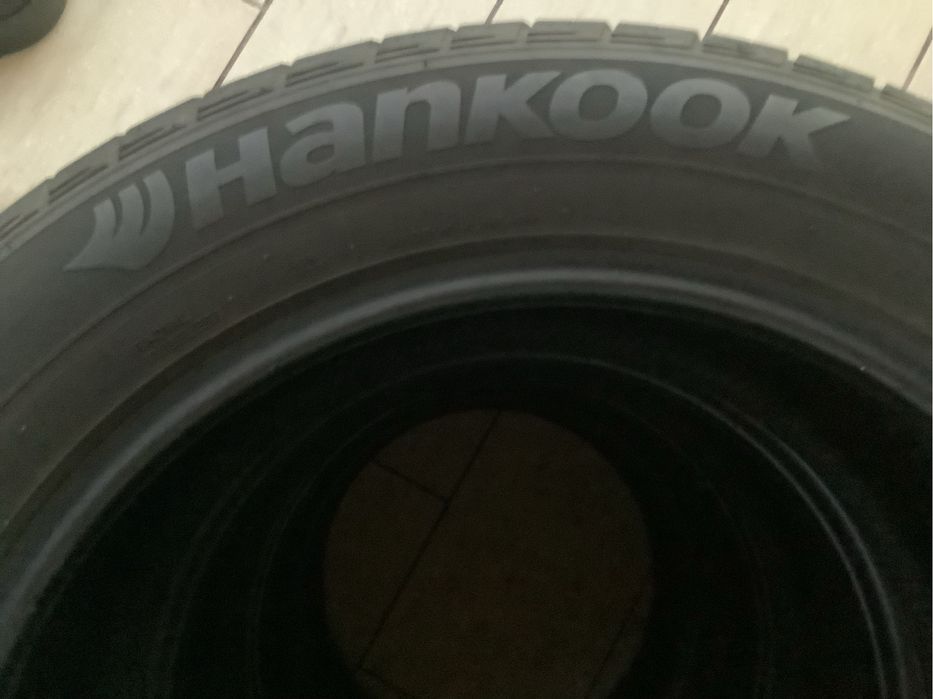 4 Anvelope Hankook Optimo 235 55 18 vara, in stare excelenta.