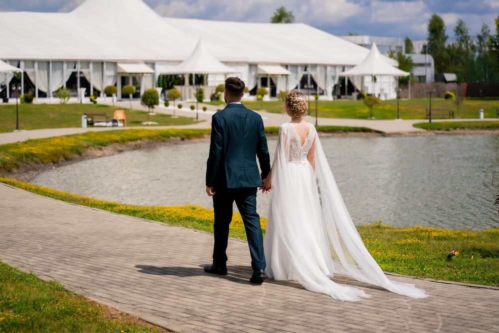 Vând rochie de mireasă