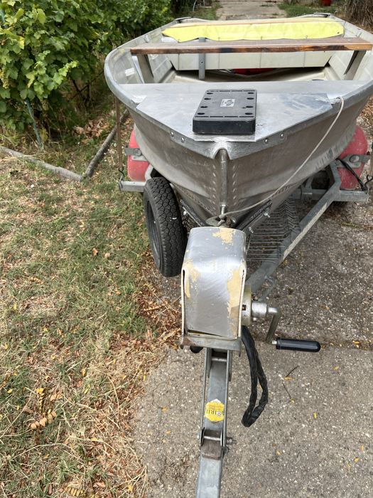 Barca aluminiu si peridoc