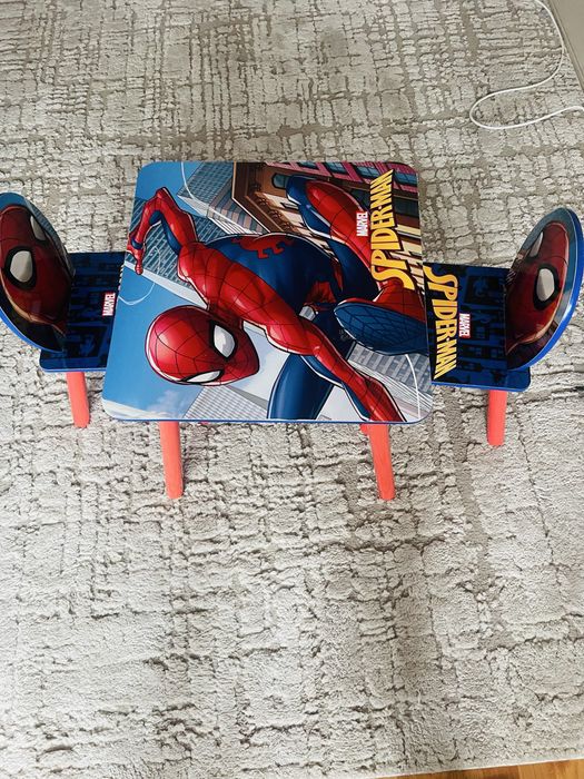 Vand masa si 2 scaunele