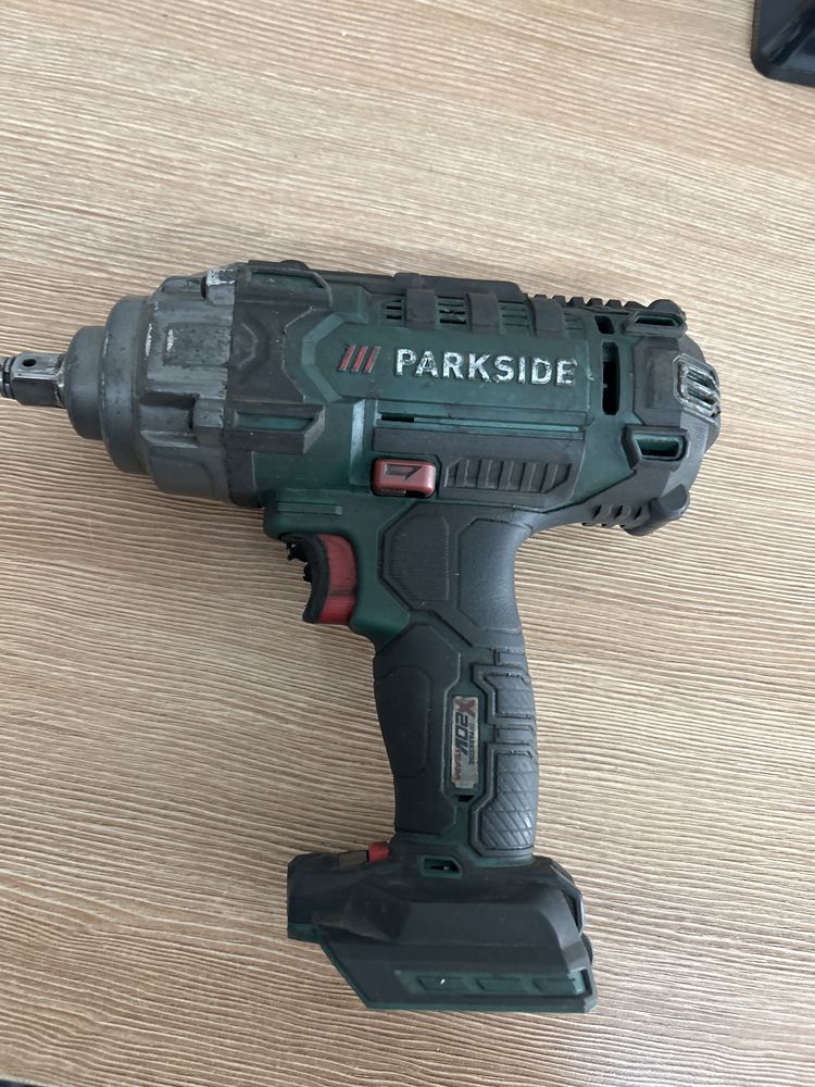 Акумулаторен гайковерт parkside