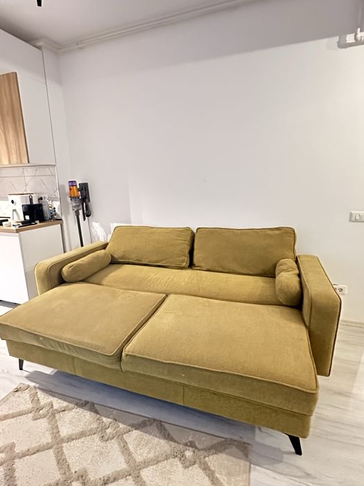 Canapea extensibila 3 persoane galbena