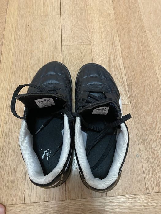 Adidasi Copii fotbal Puma cu crampoane marime 36