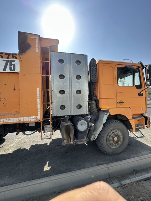 Shakman F2000 Самосвал