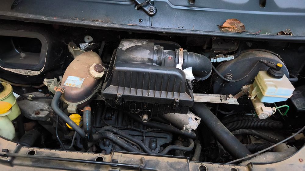 Vand URGENT renault master 2.5 dci 100cp 2008