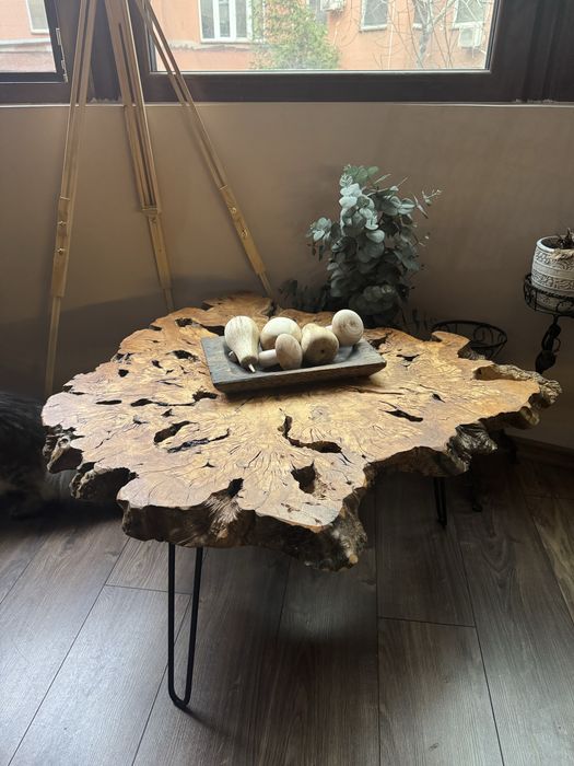 Уникална холна маса - естествено дърво , ръчна изработка