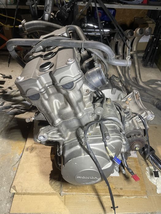 Piese Honda Hornet pc34 CB 600 F