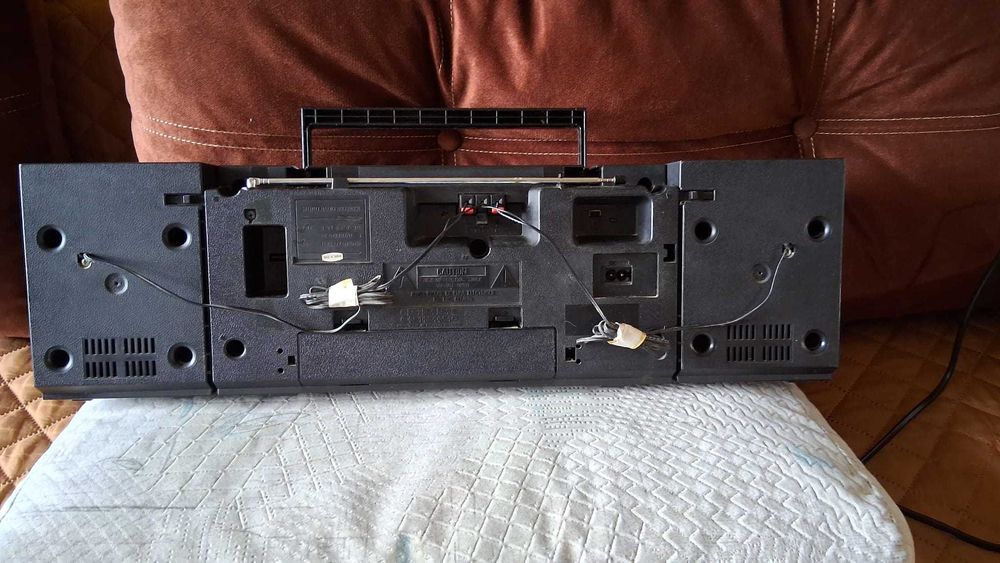 Radiocasetofon stereo dublu caseta Crown