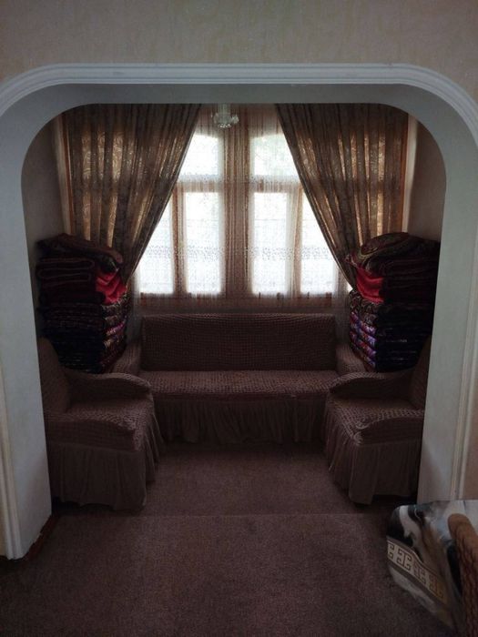 Продаётся 3-комнатная квартир, массив Карасу-1, ориентир школа № 209