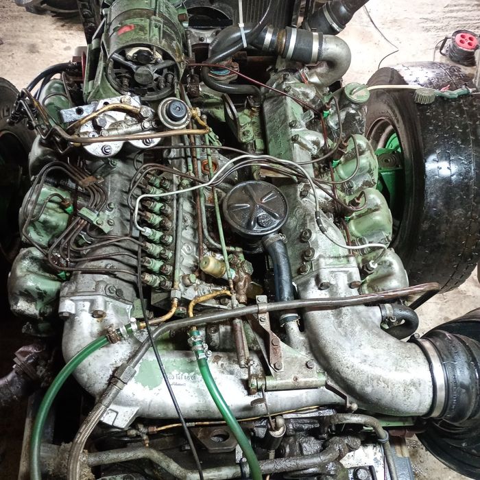 Vând motor Mercedes măgăruș