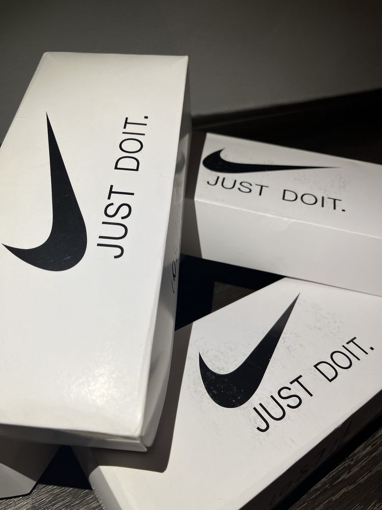 Set sosete nike, noi