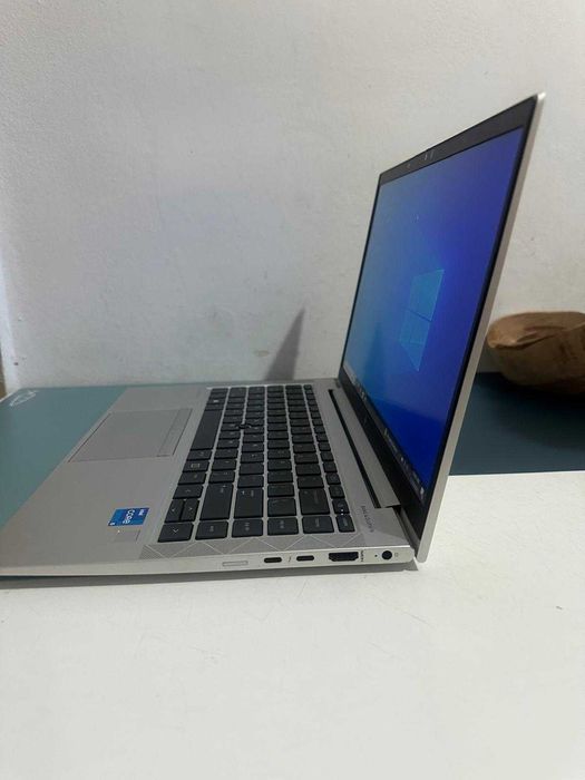 ~WOW~ Hp EliteBook 840 G8 i5-1145G7 16gb ram SSD 256 Full HD IMPECABIL