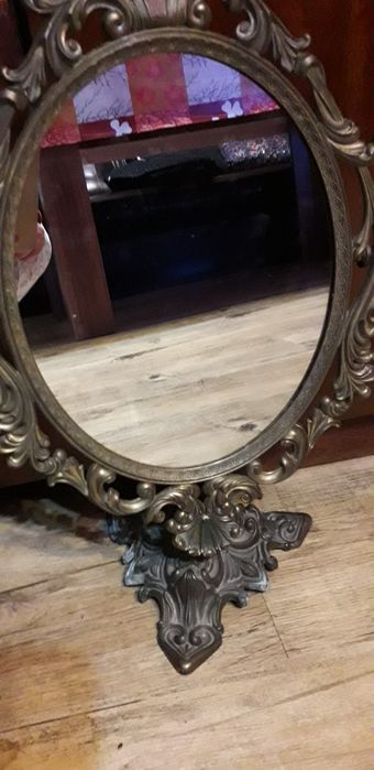 Огледало настолно Огледало за стена в стил барок