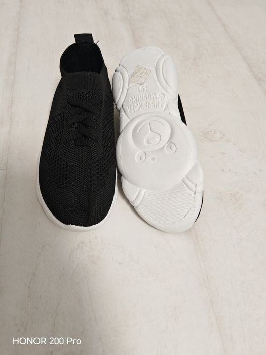 Adidasi tip soseta, noi cu eticheta, negri, marimea 33