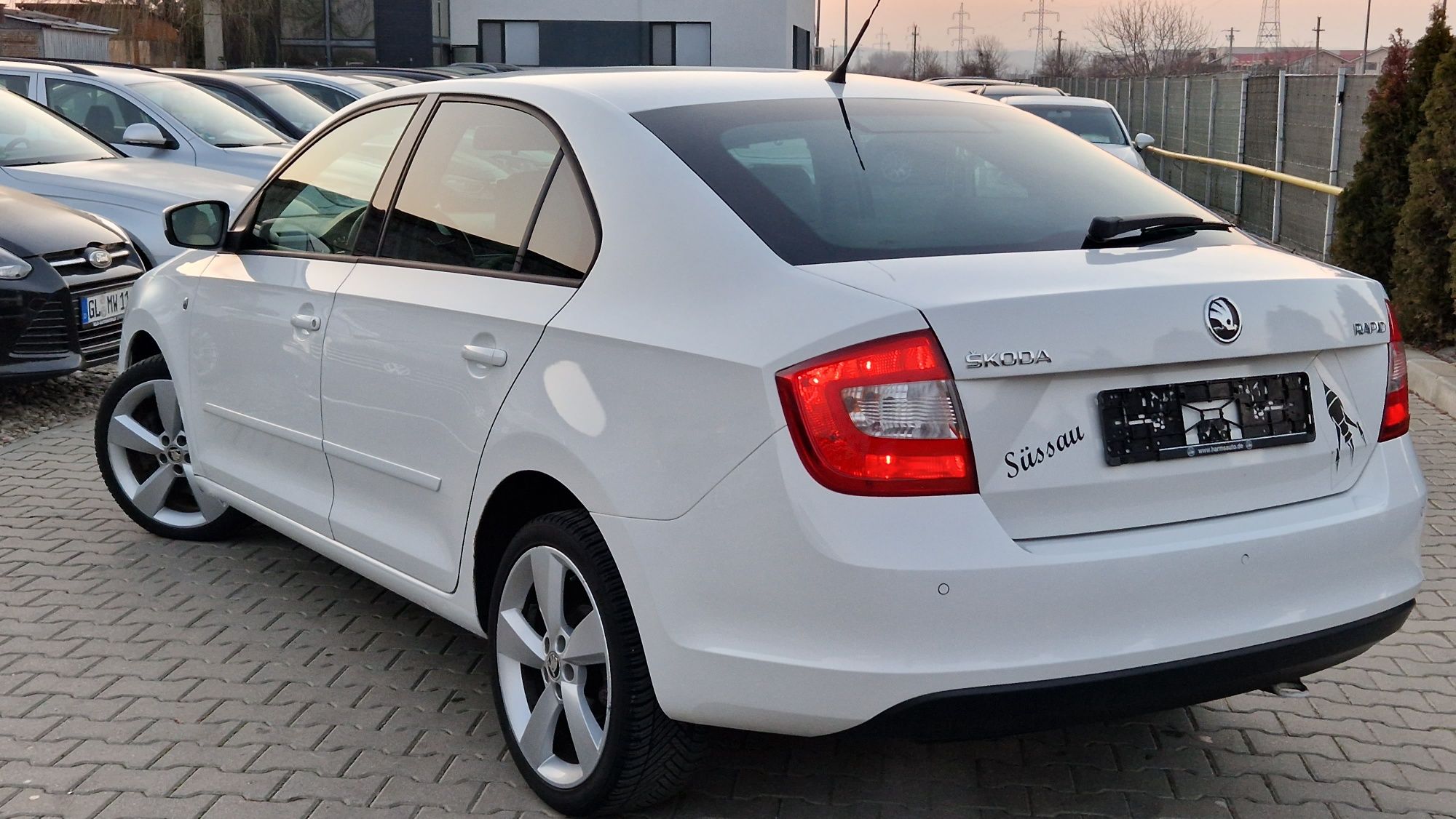 Vand Skoda Rapid 1.6TDI Model Ellegance Navigatie RATE Import Ger