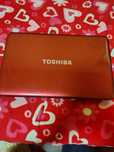 Laptop Toshiba ín stare buna