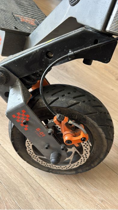 Reparatii Trotinete si Acumulatori Li ion Trotinete Kukirin