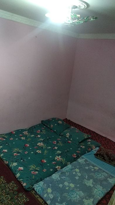 Hovli sotiladi 1.7 sotix