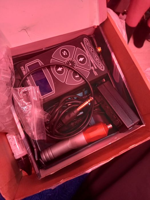 Тату машинка ,, skinduktor vertigo " блок оригинал и 2 краски