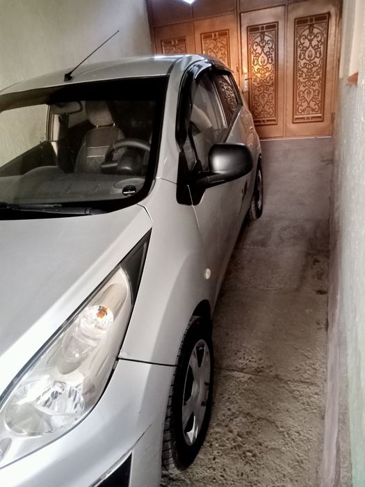 Сотилади Спарк2016  1 пазитсия евро