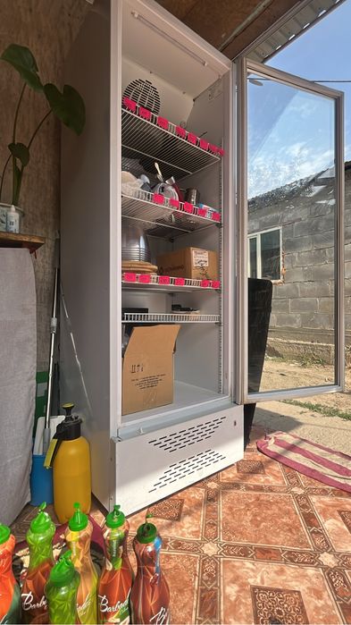 Холодильник сатылады