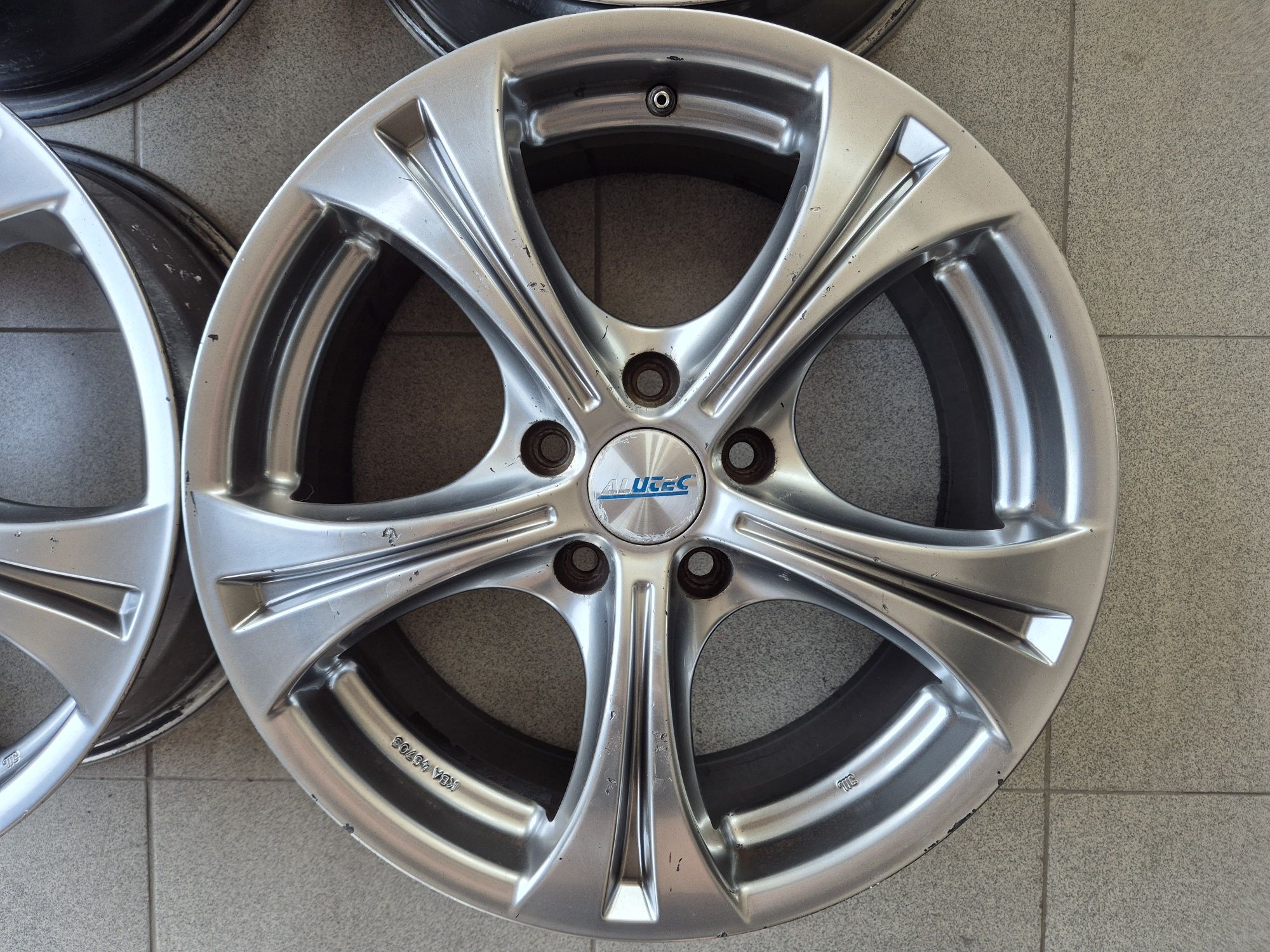 Алуминиеви джанти Alutec 17 5x112