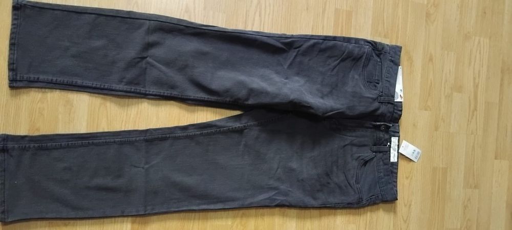 Blugi termo 54/XXL,noi cu etichetă, negri