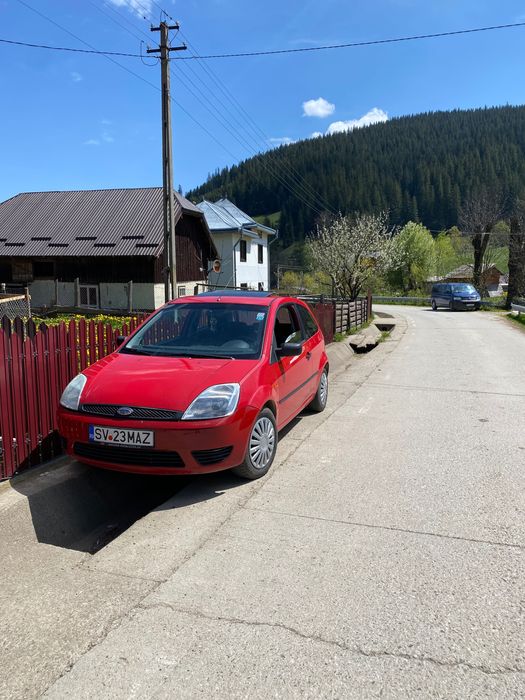 Vând Ford Fiesta 1.3 Benzină