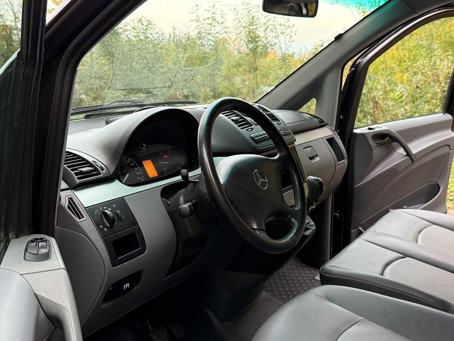 Mercedes Vito 2009 Autoutilitara 6 Locuri AC 115CDI IMPECABIL KM REALI