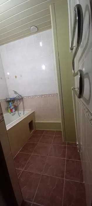 V2202 ПРОДАЕТСЯ 2/2/9 на: улица бобура 60м2