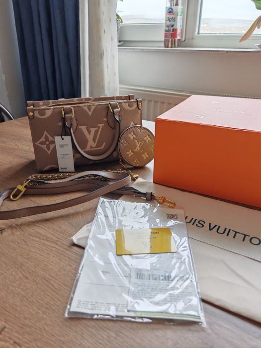 Geantă Louis Vuitton OnTheGo PM