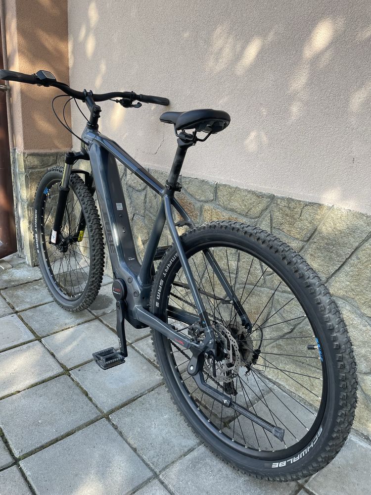 Cube Touring Hybrid One 500W size M