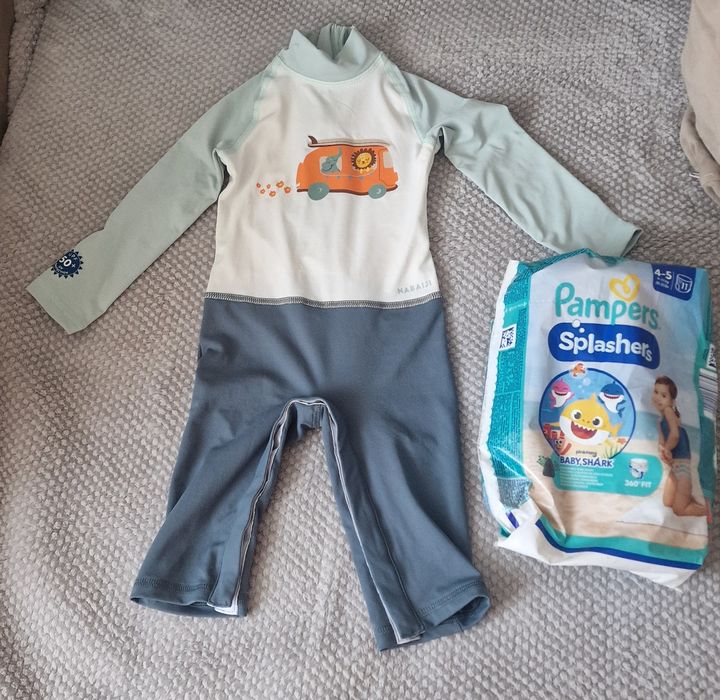 Costum de baie Dechatlon cu UV50 + cadou