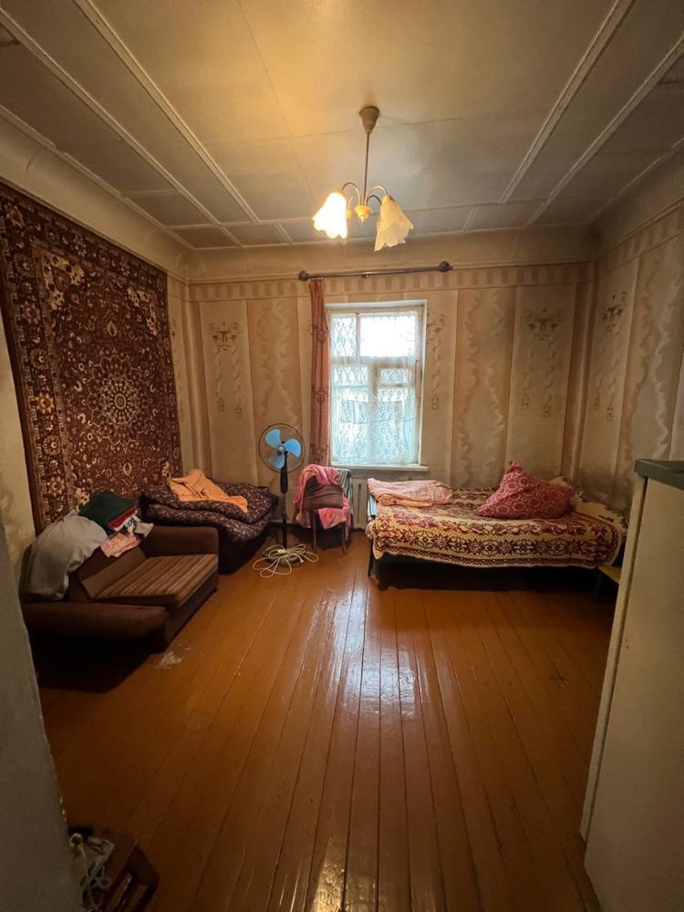 Срочно продаётся участок 4 сотки,4 комнаты.Яшнабадский р-н.Ул.Махзуны.