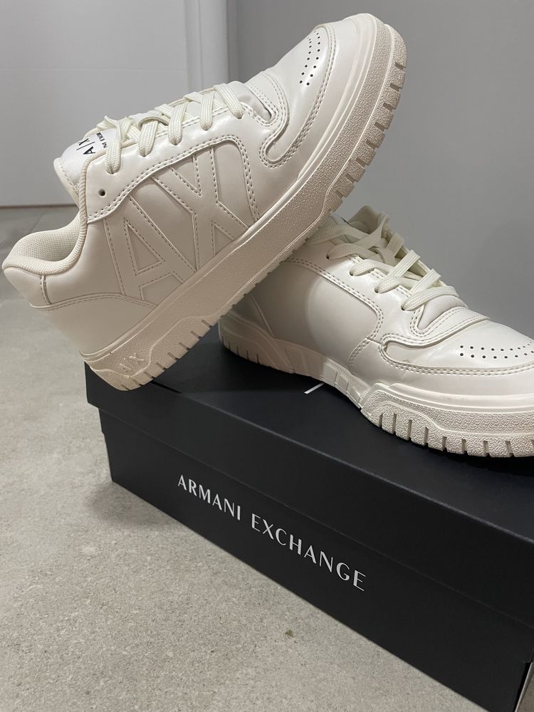 Сникърски Armani Exchange