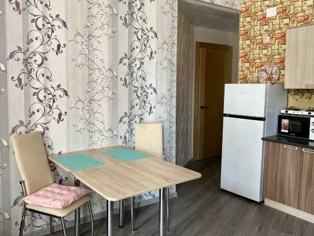 Дава се под наем Едностаен апартамент в Пловдив, Прослав - 45 кв.м за 204 € - Снимка #2