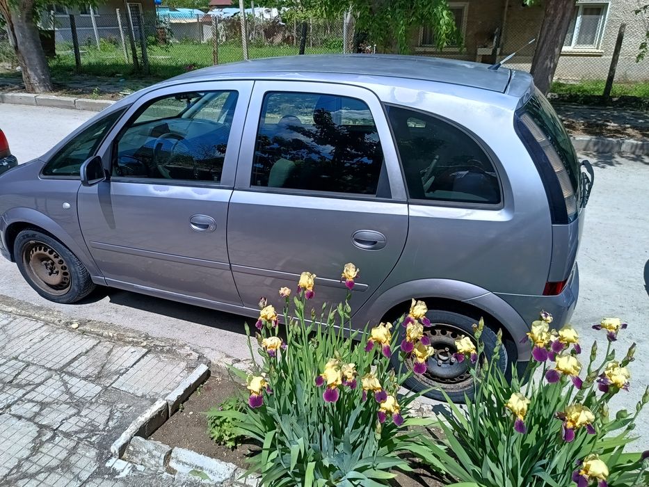 Опел Мерива фейслифт 1.6 б/г