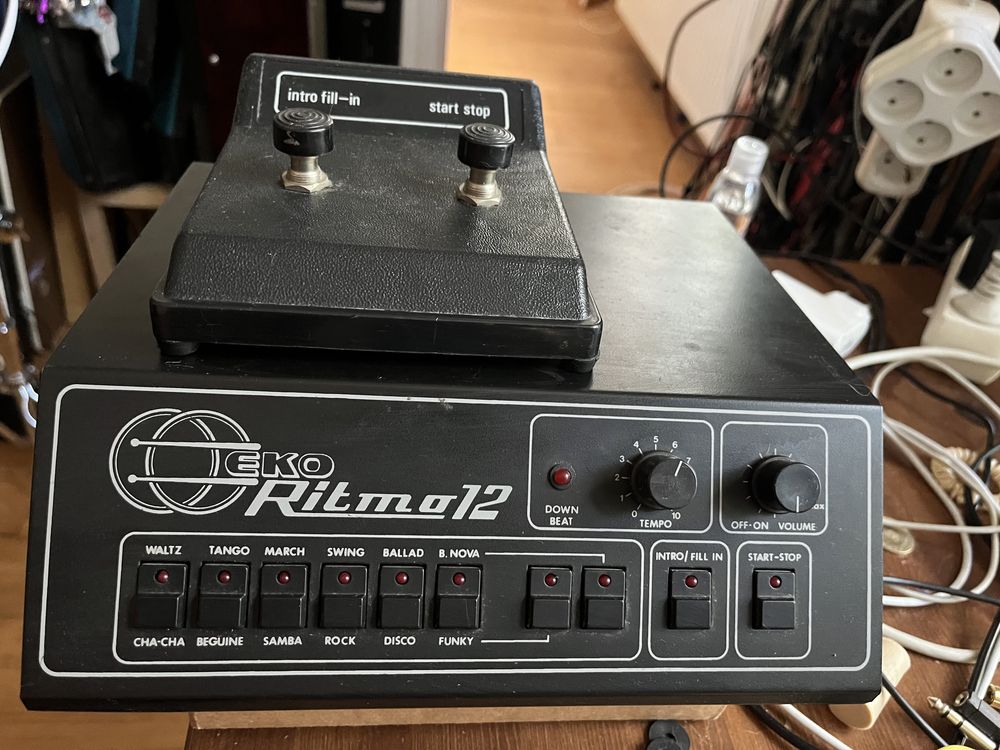 Drum machine vintage EKO Ritmo 12