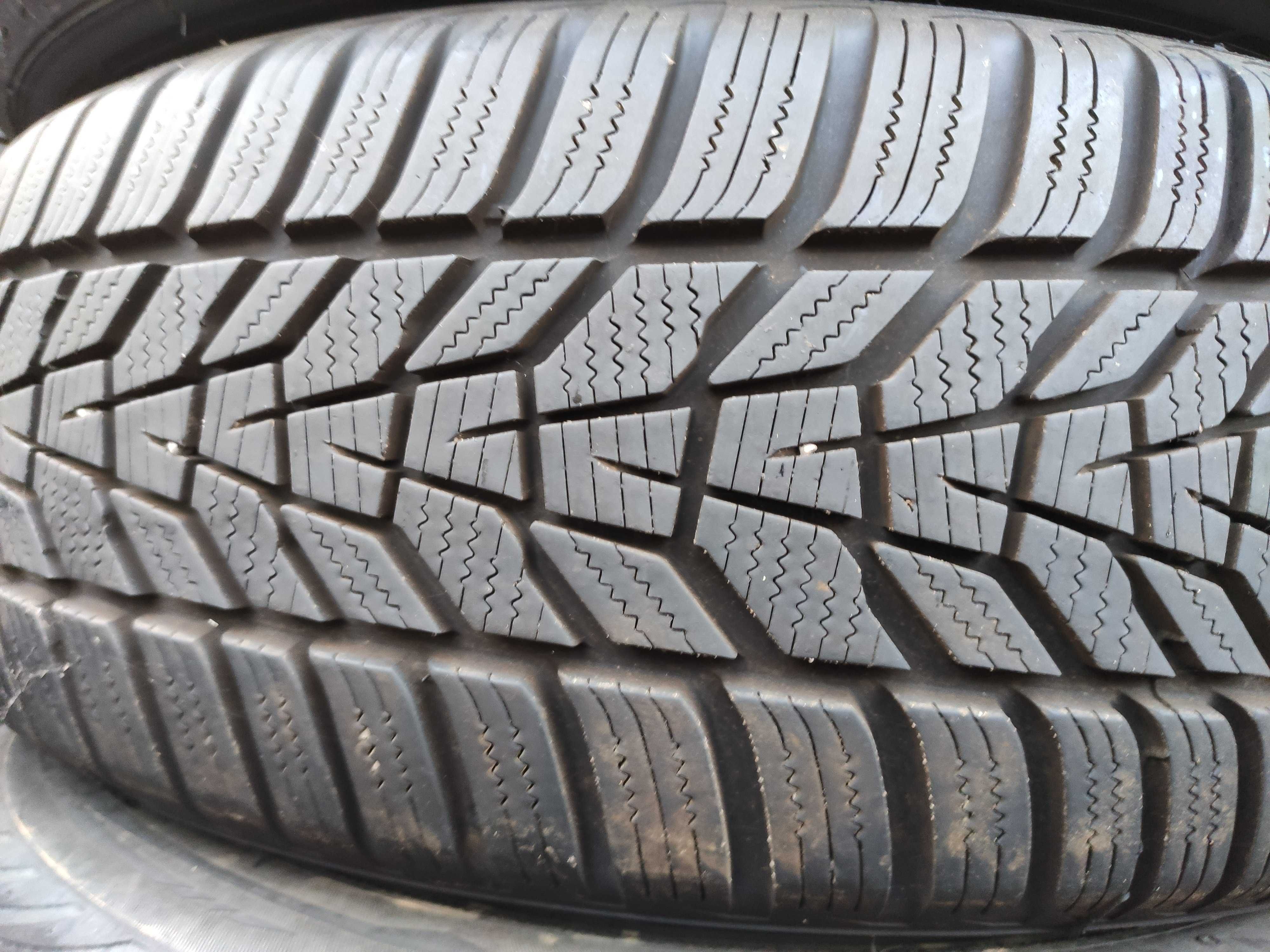 2бр Като нови зимни гуми 225 60 17 - Hankook - DOT 2024