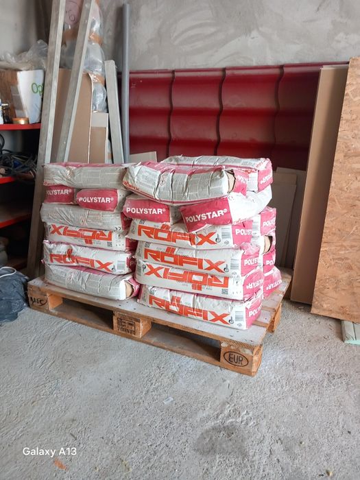 Adeziv polistirolo italia