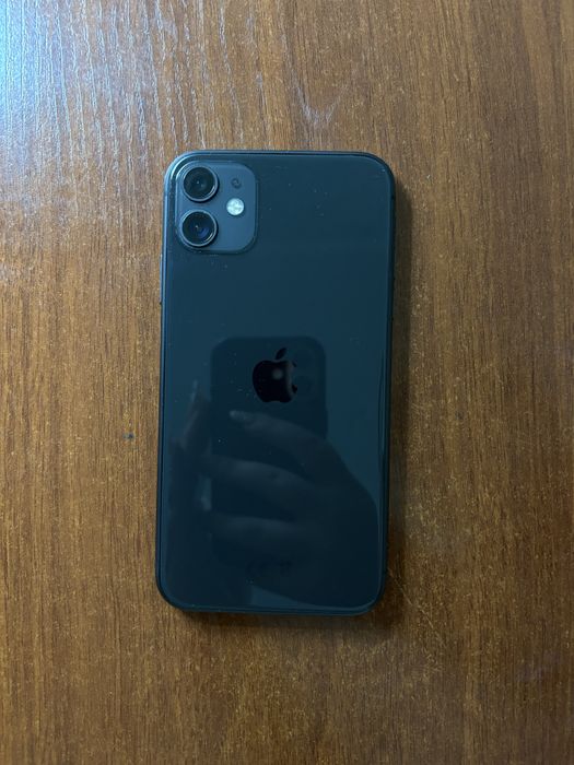 Продам Iphone 11