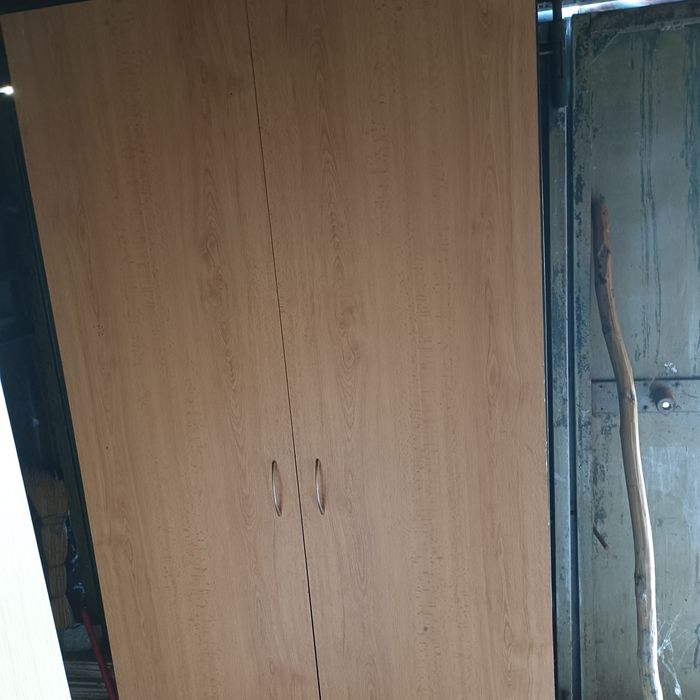 Шкаф в отличном состоянии.