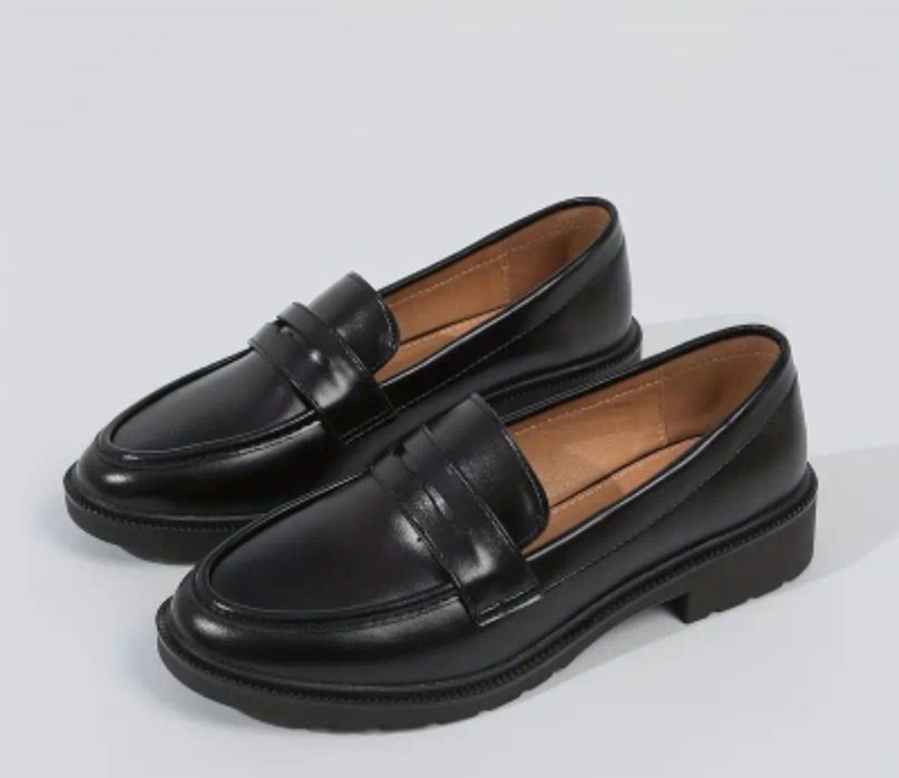 Новые  лоферы 37 размер  5000тг, балетки, 36 размер, 5000тг