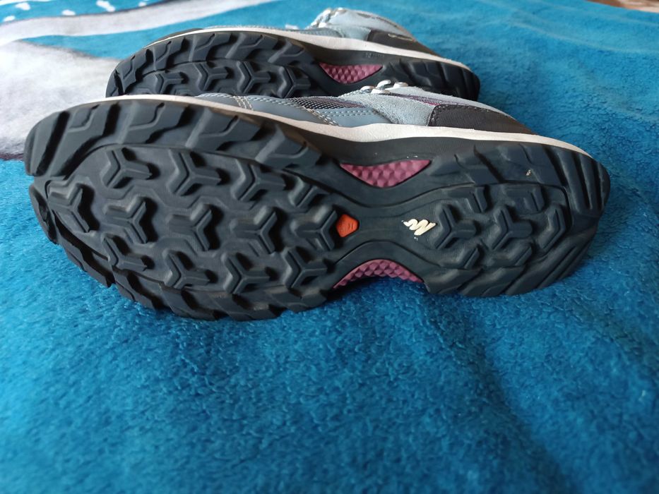 Туристически обувки