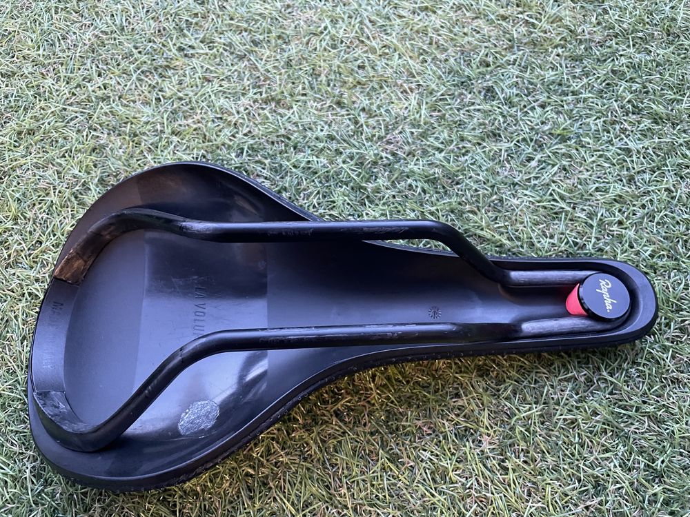 Șa cursiera Rapha carbon 177 g ( shimano, campagnolo, ciclism