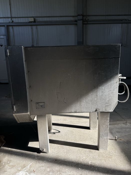 Машина за нарязване на месо/зеленчуци TREIF