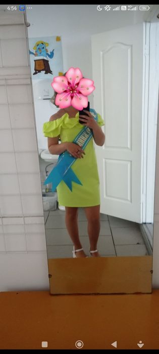 Продам платье 46 размер