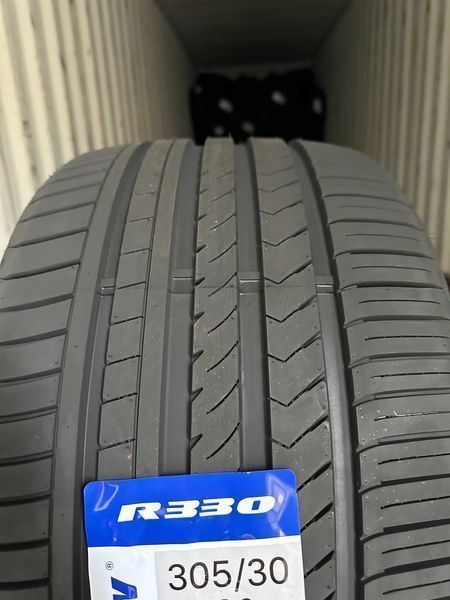 Нови летни гуми WINRUN R330 305/30R20 103W XL НОВ DOT