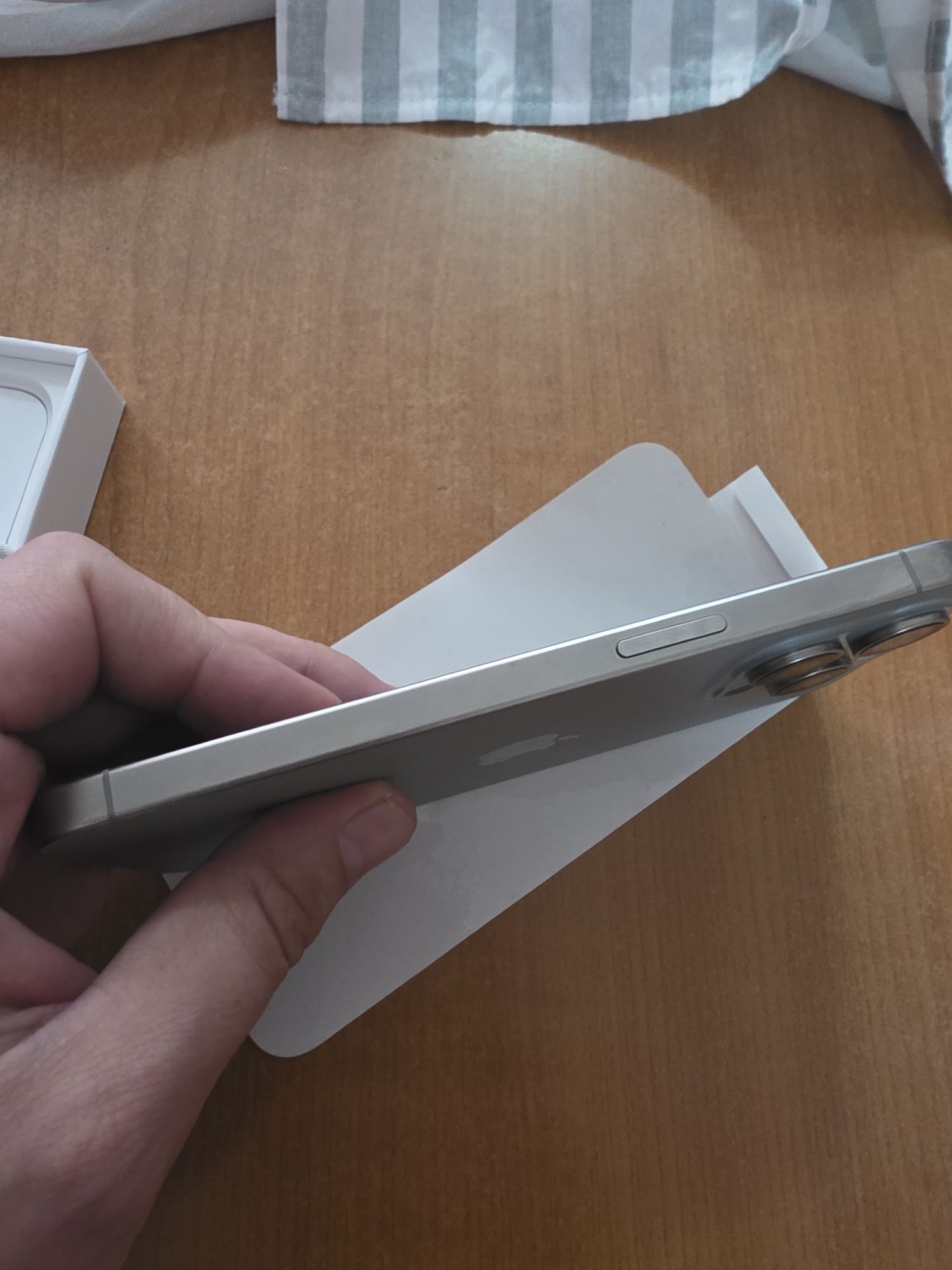 Apple iphone 15 pro max 256gb перфектен с подаръци